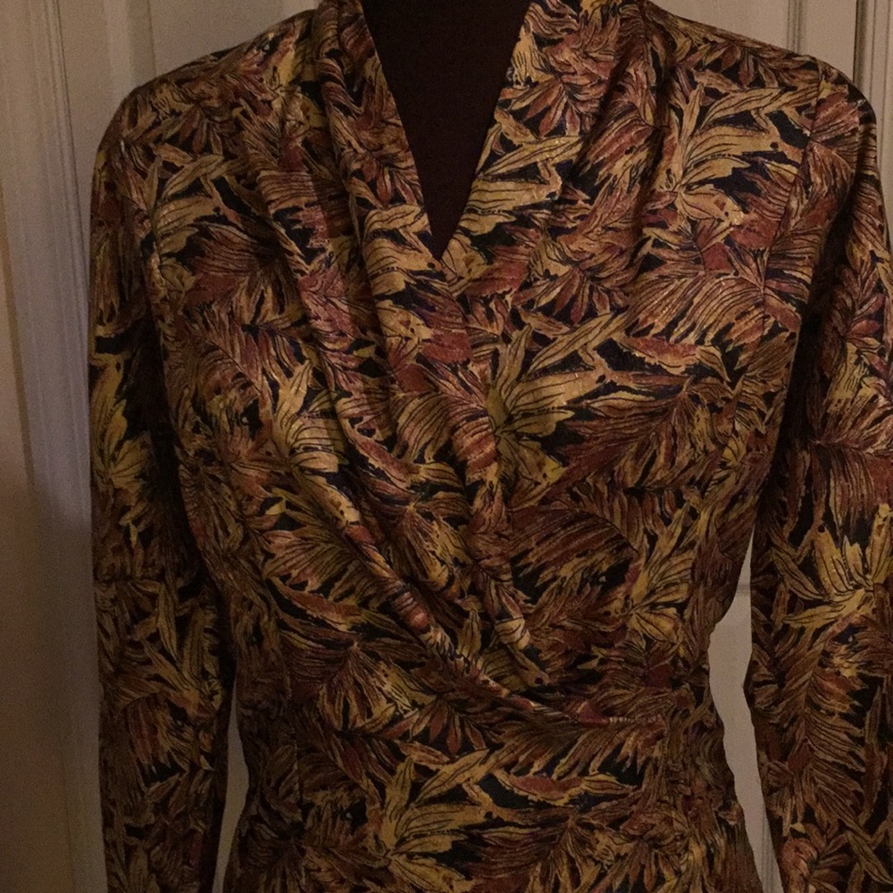 New custom made blouse - Picture 3 of 6